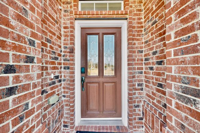 4304 Harpers Ferry Drive, Grand Prairie, TX 75052