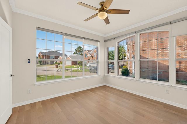 4304 Harpers Ferry Drive, Grand Prairie, TX 75052