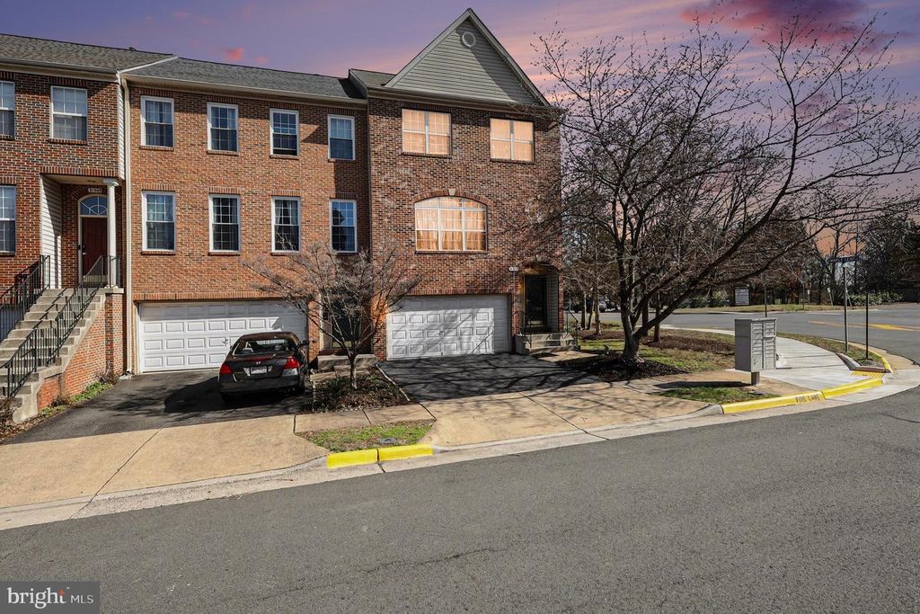 21512 TAMARACK RIDGE SQ, Sterling, VA 20164