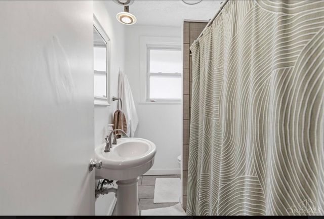 3642 Columbus Avenue, Cincinnati, OH 45208