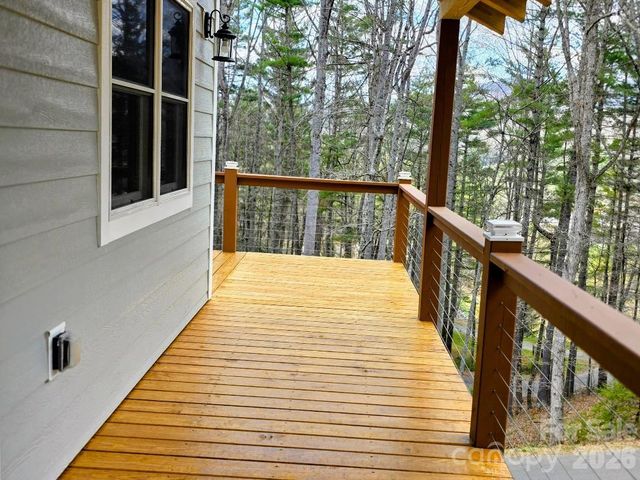 22 Salt Box Haven, Burnsville, NC 28714