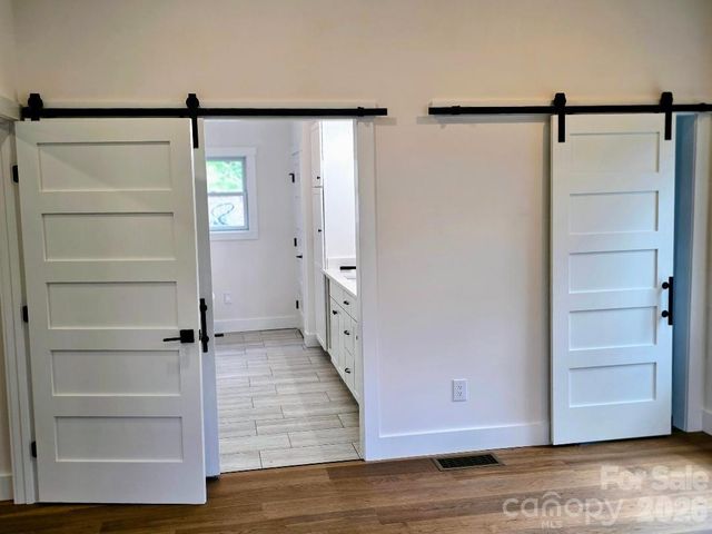 22 Salt Box Haven, Burnsville, NC 28714