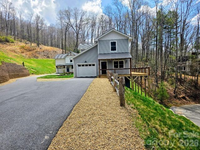 22 Salt Box Haven, Burnsville, NC 28714