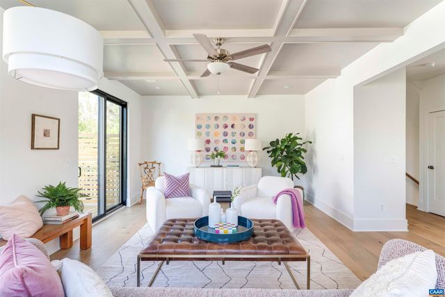 985 5TH ST SW, Charlottesville, VA 22902