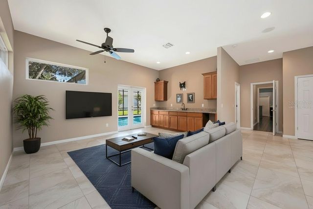 897 GULF LAND DRIVE, Apopka, FL 32712