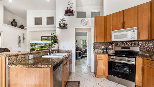 3171 Overlook Road, Davie, FL 33328
