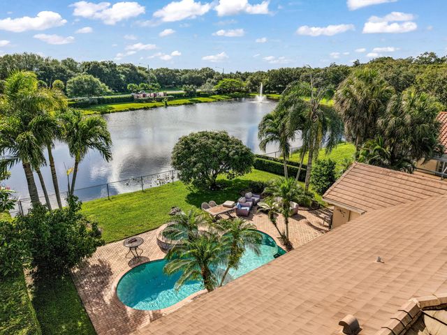3171 Overlook Road, Davie, FL 33328