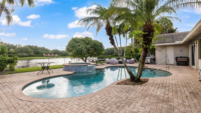 3171 Overlook Road, Davie, FL 33328