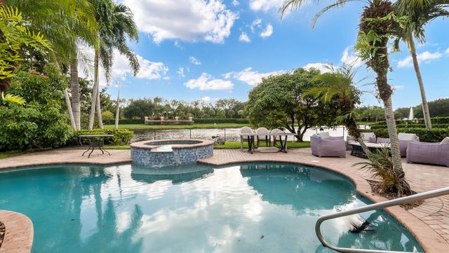 3171 Overlook Road, Davie, FL 33328