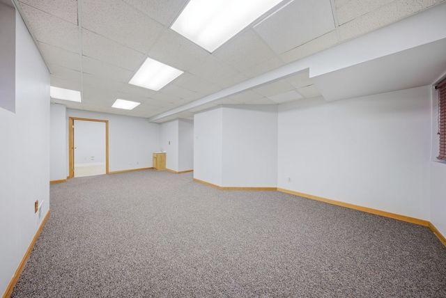 121 AUGUSTA Drive, Streamwood, IL 60107