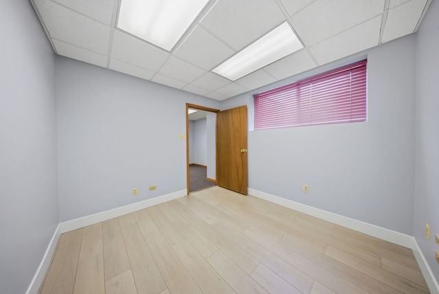 121 AUGUSTA Drive, Streamwood, IL 60107