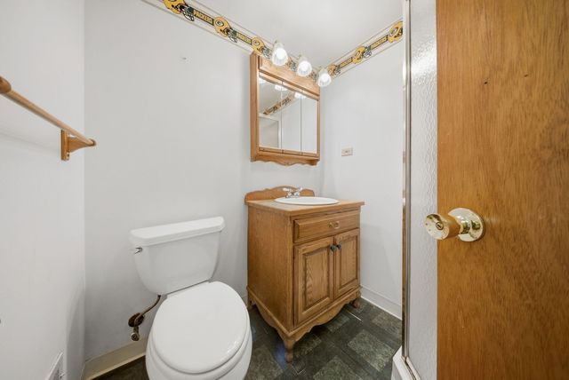 121 AUGUSTA Drive, Streamwood, IL 60107