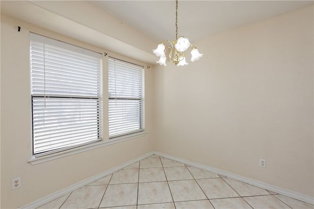 2256 Ivy Dr, Corpus Christi, TX 78418