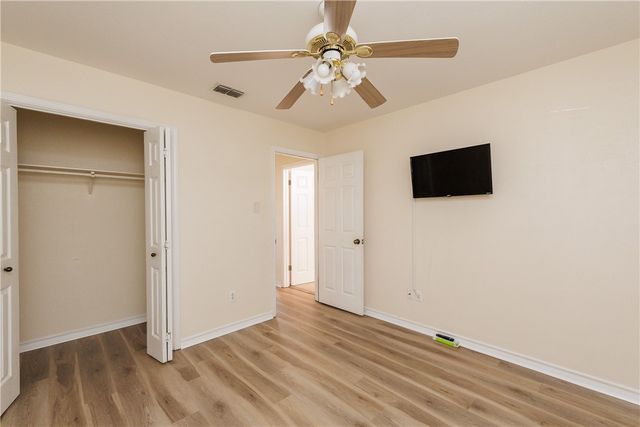 2256 Ivy Dr, Corpus Christi, TX 78418