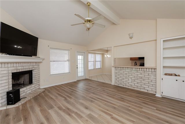 2256 Ivy Dr, Corpus Christi, TX 78418