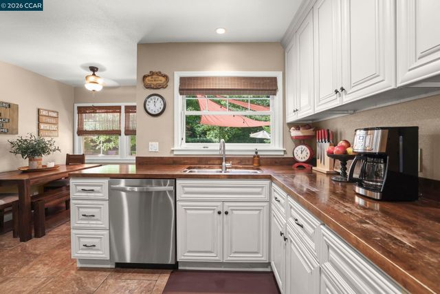 4510 Haag Road, Martinez, CA 94553