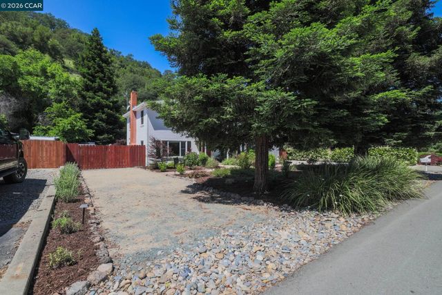 4510 Haag Road, Martinez, CA 94553