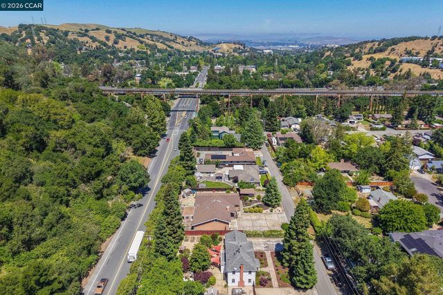 4510 Haag Road, Martinez, CA 94553