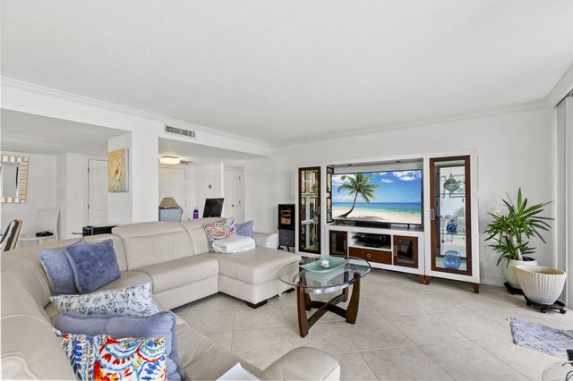 4200 N Ocean Drive 1-204, Riviera Beach, FL 33404