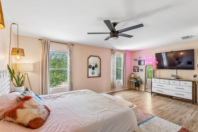 3204 Crownover ST, Austin, TX 78725