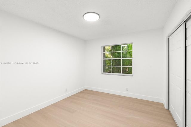 20211 NW 10th St, Pembroke Pines, FL 33029