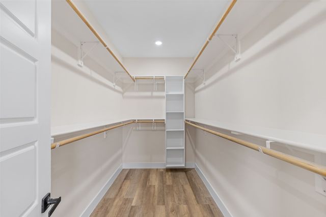 5847 Black Pine Circle, Granbury, TX 76048