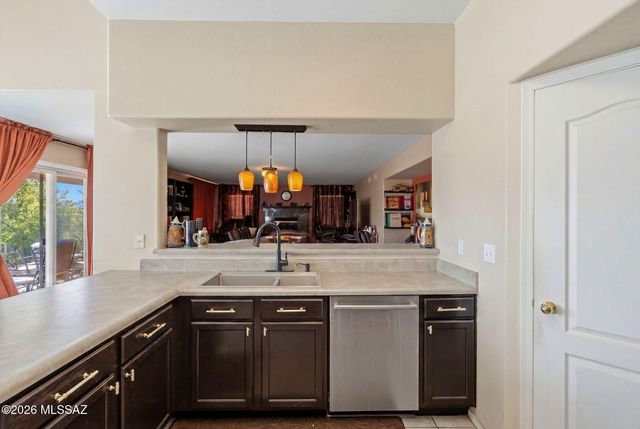 10248 E Buffaloberry Loop, Tucson, AZ 85748