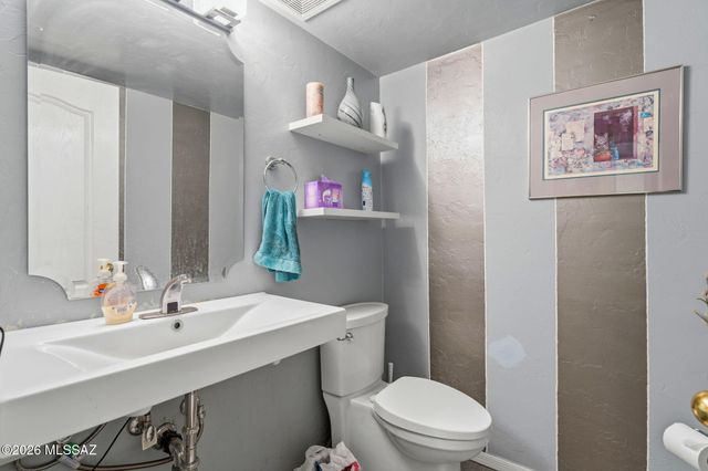 10248 E Buffaloberry Loop, Tucson, AZ 85748
