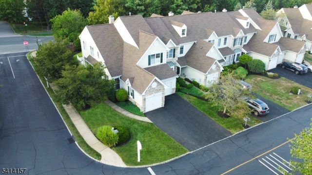 66 Patriot Hill Dr 1, Bernards Twp., NJ 07920