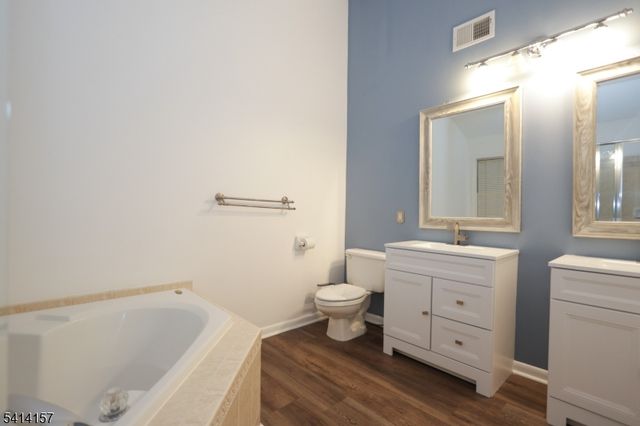 66 Patriot Hill Dr 1, Bernards Twp., NJ 07920