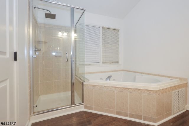 66 Patriot Hill Dr 1, Bernards Twp., NJ 07920