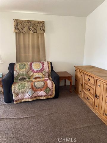 81 6th Street, Needles, CA 92363