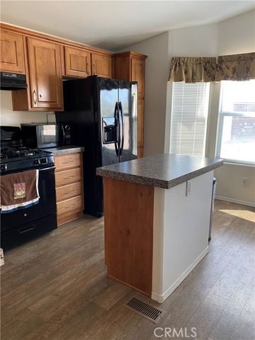 81 6th Street, Needles, CA 92363