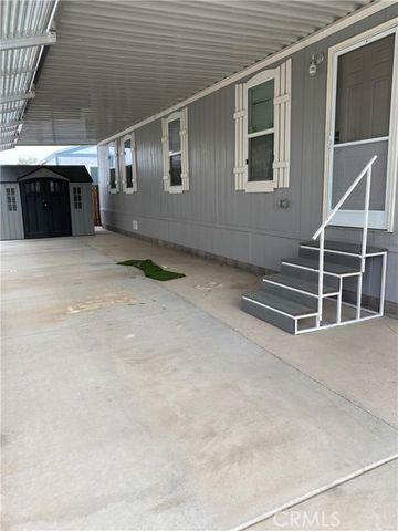 81 6th Street, Needles, CA 92363