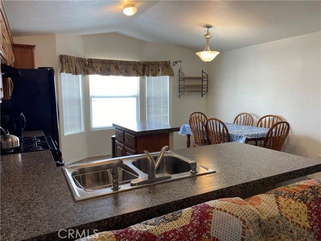 81 6th Street, Needles, CA 92363