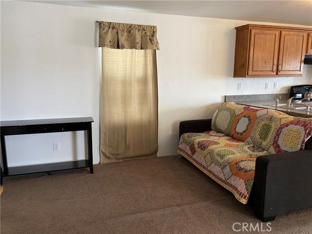 81 6th Street, Needles, CA 92363