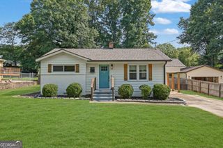 979 Oakview Drive SE, Smyrna, GA 30080