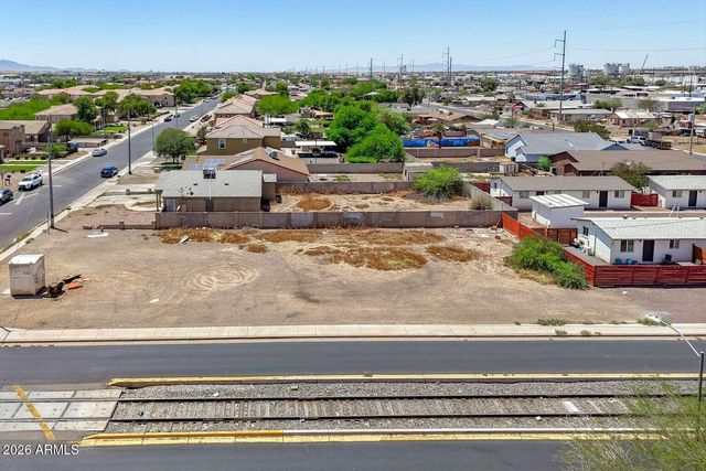 1102 W HADLEY Street 2, Phoenix, AZ 85007