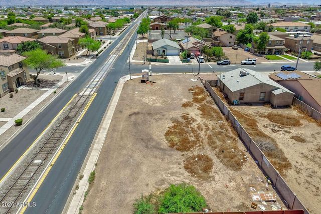 1102 W HADLEY Street 2, Phoenix, AZ 85007