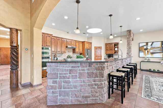 1241 22nd Avenue SE, Rio Rancho, NM 87124