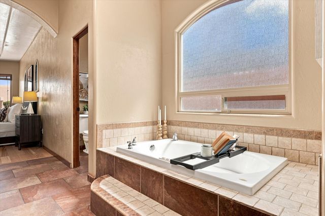 1241 22nd Avenue SE, Rio Rancho, NM 87124
