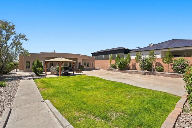 1241 22nd Avenue SE, Rio Rancho, NM 87124