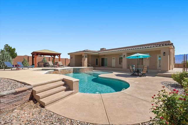 1241 22nd Avenue SE, Rio Rancho, NM 87124