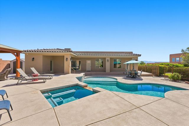 1241 22nd Avenue SE, Rio Rancho, NM 87124