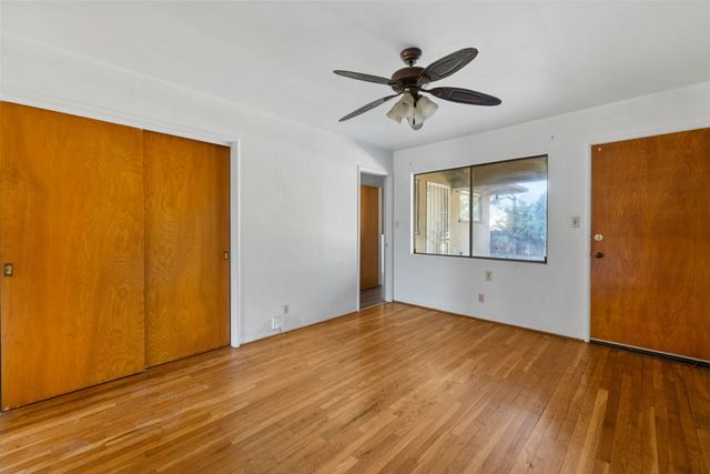 61 N Sinarle Place, Porterville, CA 93257