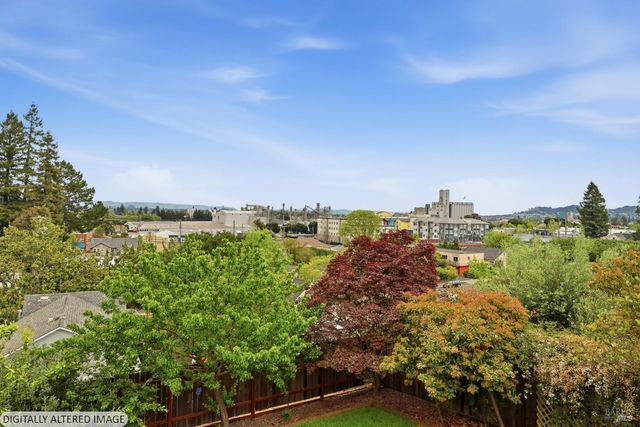 512 Keller St, Petaluma, CA 94952