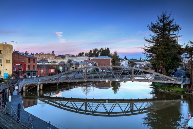 512 Keller St, Petaluma, CA 94952