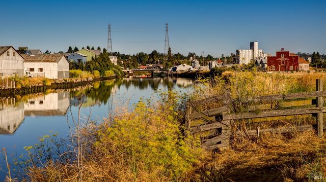 512 Keller St, Petaluma, CA 94952