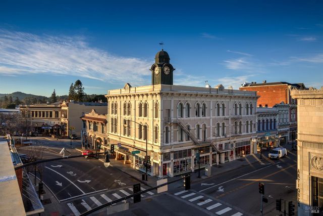 512 Keller St, Petaluma, CA 94952