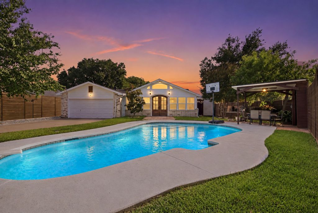 5037 Blue Glen Drive, The Colony, TX 75056 — exterior